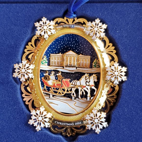 White House Christmas Ornament 2004 - Picture 1 of 4